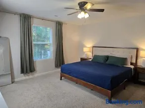 Luxury Beach and Golf Villa in Prime Location - Image 4