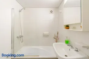 Mi Lugar en Rosario - Depto céntrico VIP con cochera cubierta - Image 3