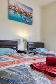 Seaside Apartment in Prime Sliema Location - Image 3
