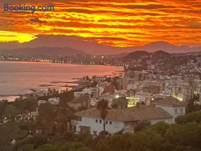 Marvellous Malaga Mediterranean and Mountain Views - Image 1