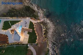 Your Private Retreat by the beach, with Heated Pool, by ThinkVilla - Image 4