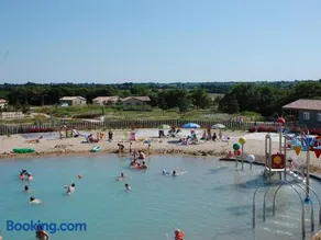 Chalet 2 chambres calme, proche lac et plage - Image 2
