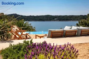 Villa del Mar Deluxe - Image 1