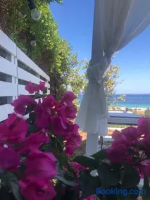 Seaview dreams - Image 1