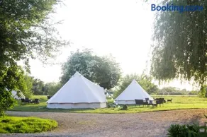 Oxford Riverside Glamping - Image 2
