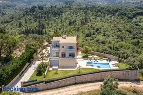 Villa Piedra Acharavi - Image 1