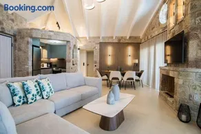 Ceci La Mer - The Cove - Image 1