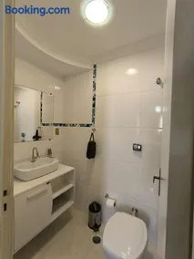 Lindo Apto canto do Tortugas Enseada Guarujá 2 Quartos 1 Suíte 2 vagas - Image 4