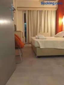 Helena Hotel - Image 3