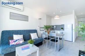 Apart-rent Apartamento Bahia 0022 enfrente de la playa - Image 1