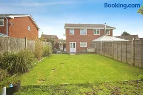 Entire home in Redditch - Image 3