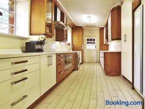 Marks Cottage - Image 4