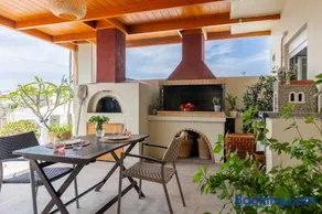Doma Rooftop Apartment - Image 3