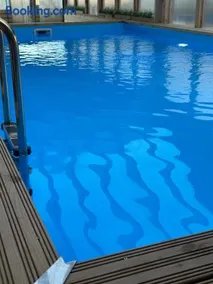 Domki Złote Piaski Kryty Basen Sauna Jacuzzi - Image 2