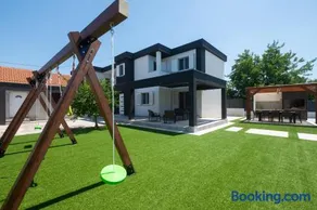 LUX VILLA DUJAM with a heated swimming pool, Suhovare near Zadar - Image 2