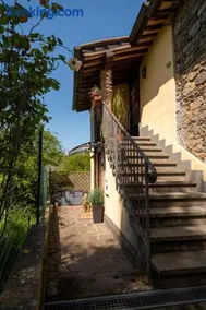 Golden House - Image 2