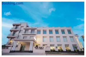HOTEL ROYAL VILAS9 - Image 1