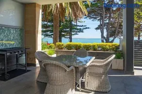 C-Scape water front apartment - Image 1