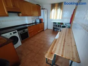 Valencia, villa, piscina privada, junto A-7 cerca de playas, aeropuerto, Cheste - Image 3