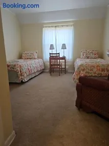 Twin room near Hillsboro - Image 4
