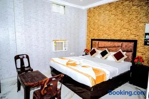 Hotel Ayodhya - Image 2