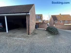 Siskin House - Image 4