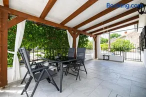 Apartman Laura-Risika - Image 1