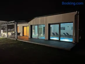 Villa Granea with indoor heated pool and sauna - Image 1