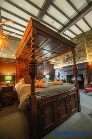 Dornoch Castle Hotel - Image 2