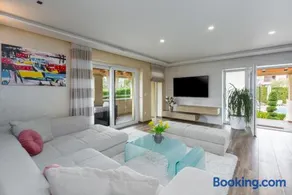 Villa Anabel with pool - Image 3