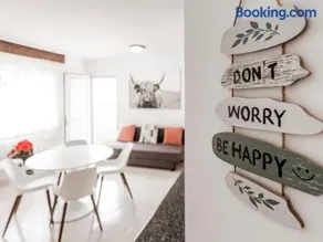 2 bedroom apartment with a pool - Image 2