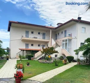 Nikolaidis House - Image 3