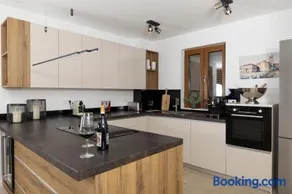 Luxury beachfront villa in Kožino, Zadar with stunning sea views - Image 4