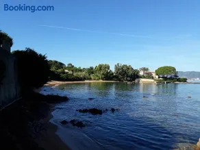 Maisonnette 2 minutes pied plage - Image 1