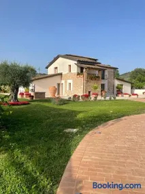 La Loggia - Image 2