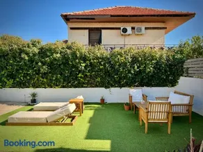 Pool Villa Lagonisi 5min from Beach - Image 2