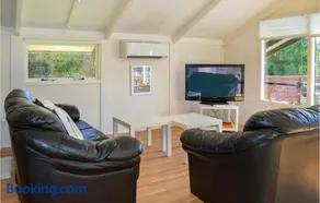 2 Bedroom Awesome Home In Hals - Image 2