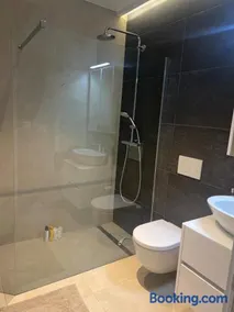 Appart avec piscine chauffée et plage 5 min - Image 2