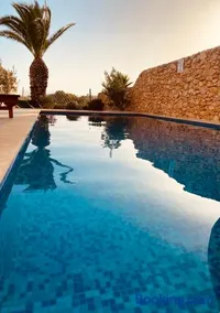 Sunset Farmhouse - Image 3