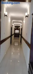 The Royale Palace - Image 2
