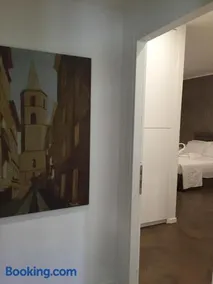 B&B Mosagi - Image 1