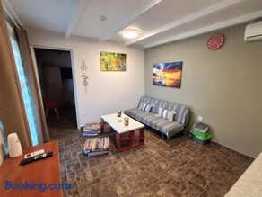 Thetis Apartment - Image 4