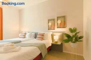 Wohnung mit Garten, Pool und Whirlpool | Seeblick - Image 4