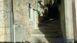 Apartments with WiFi Vis - 13929 - Image 3