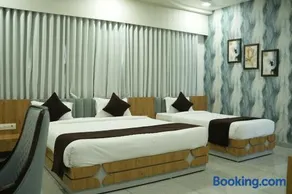 Tulip Restaurant Banquet & rooms - Image 4