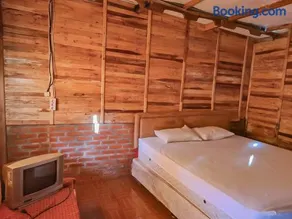 Family Guest House Lembang RedPartner - Image 2