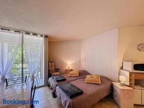 Apartment Le verdale a chemin du verdale 2 - Image 1