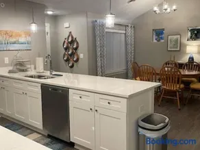Brand New 3 Bedroom Condo in Bettendorf - Image 4
