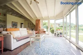 Wonderful Villa among the Vineyards - Image 5
