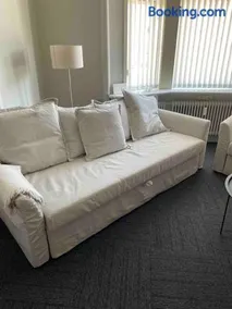 Cozy 4-Bedroom Apartment Aalborg - Image 5